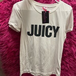 White and black Juicy tee